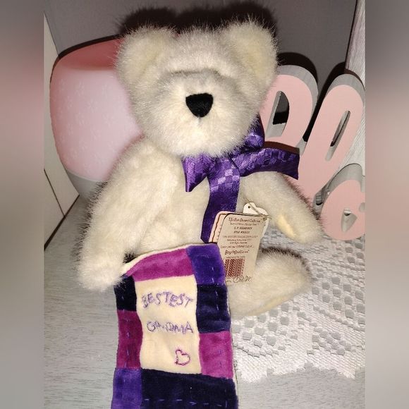 Boyds Bear/G.P. Hugabunch/Tags/ 8 inch/Retired/Stuffed Bear/Bestest Grandma - Picture 2 of 5